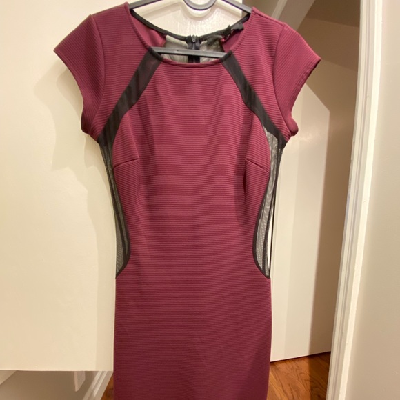 Maroon Guess Dress - Picture 2 of 3